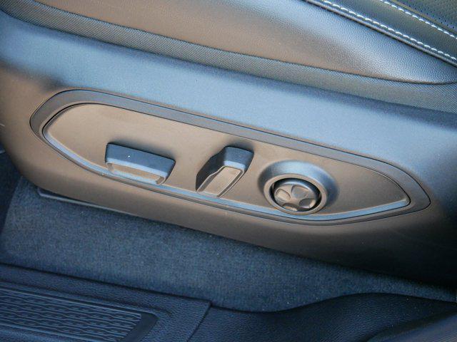 new 2025 Jeep Grand Cherokee car, priced at $49,999