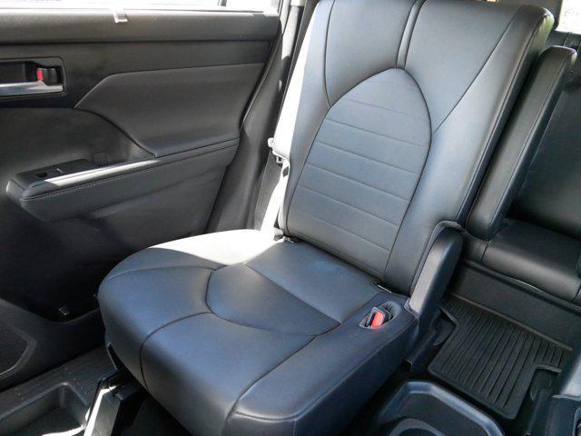 used 2021 Toyota Highlander car, priced at $27,489