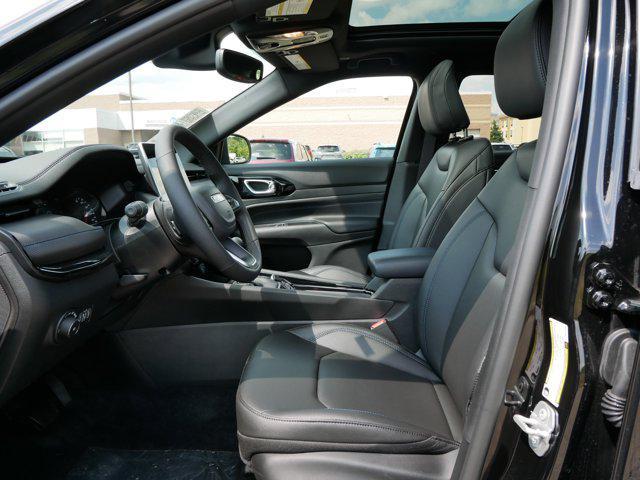 new 2025 Jeep Compass car, priced at $34,999