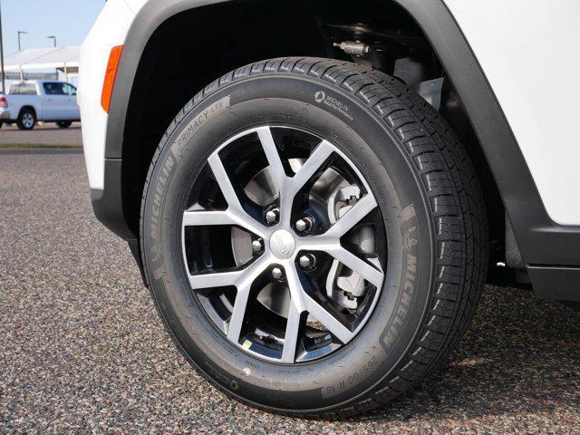 new 2025 Jeep Grand Cherokee L car, priced at $43,499