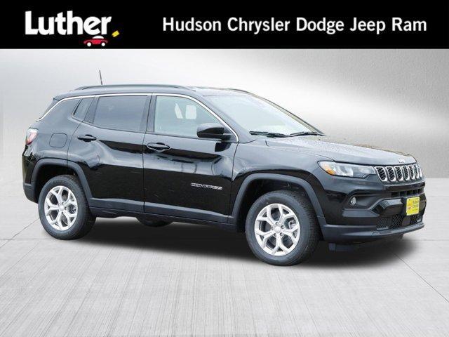 new 2024 Jeep Compass car, priced at $30,000