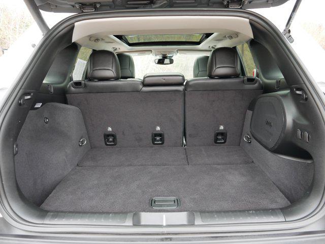 used 2022 Jeep Cherokee car, priced at $28,489