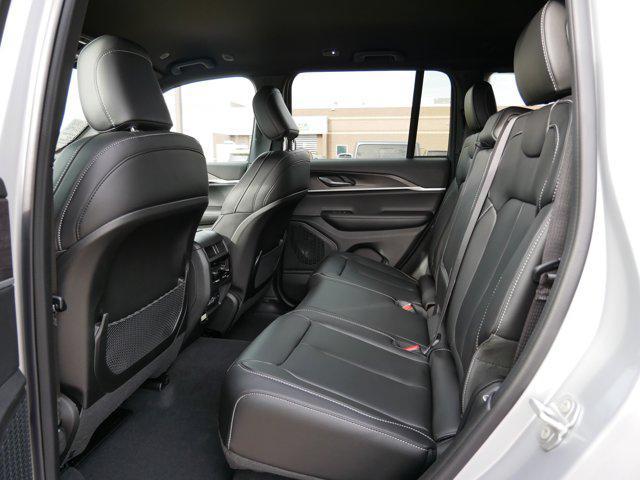 new 2025 Jeep Grand Cherokee car, priced at $42,999