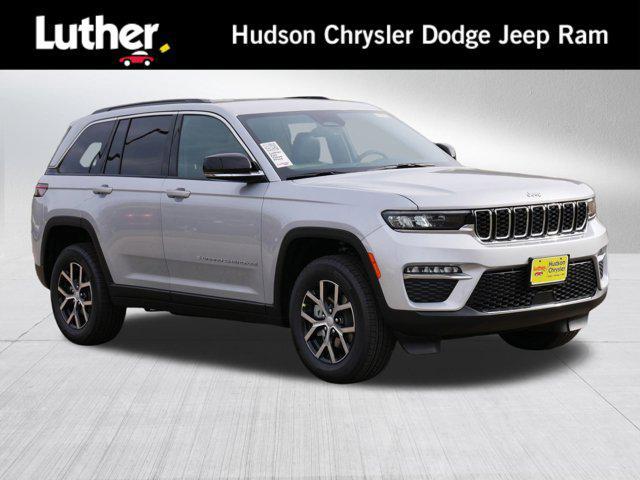 new 2025 Jeep Grand Cherokee car, priced at $42,999