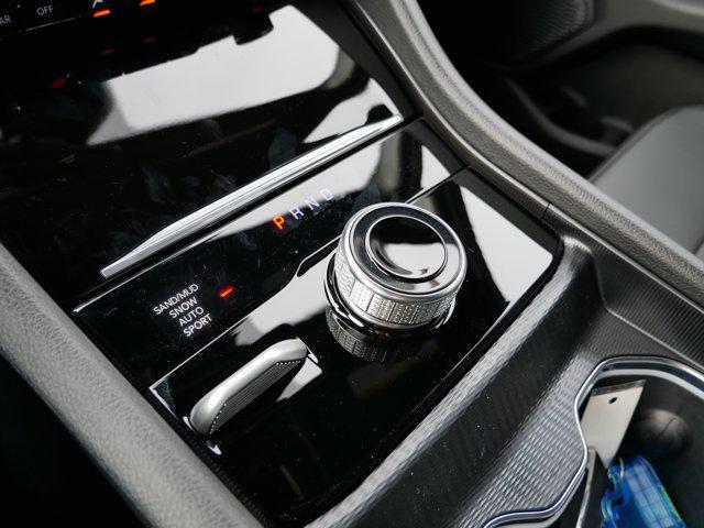 new 2025 Jeep Grand Cherokee car, priced at $42,999