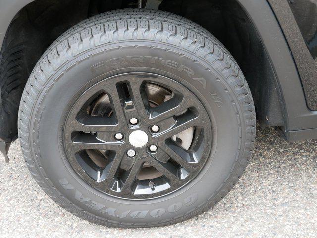 used 2023 Jeep Grand Cherokee car, priced at $31,775