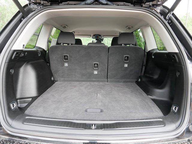 used 2023 Jeep Grand Cherokee car, priced at $31,775