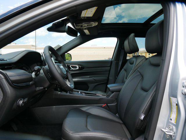 new 2025 Jeep Compass car, priced at $40,105