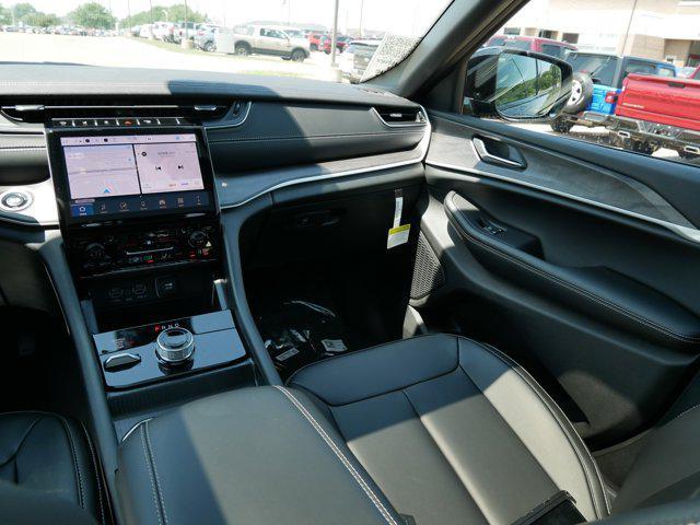 new 2025 Jeep Grand Cherokee L car, priced at $47,877