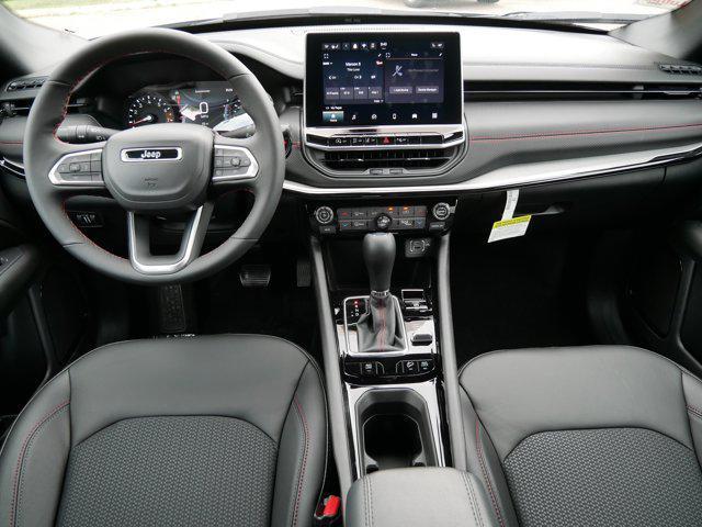 new 2025 Jeep Compass car, priced at $32,999