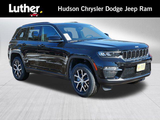 new 2025 Jeep Grand Cherokee car, priced at $45,999