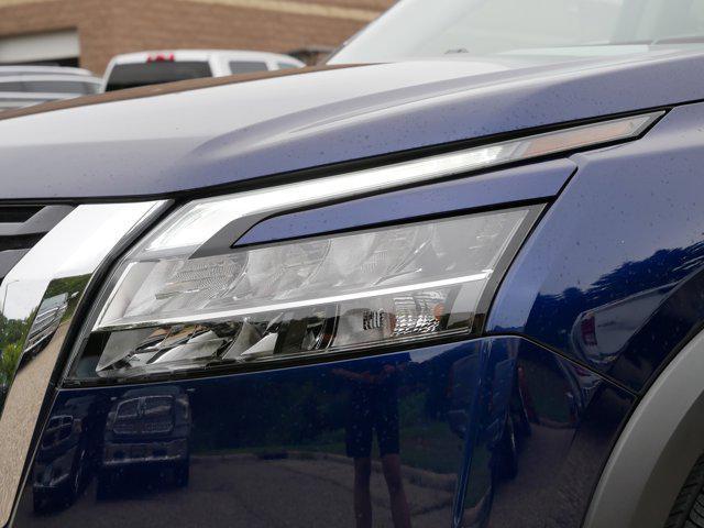 used 2024 Nissan Pathfinder car, priced at $35,441