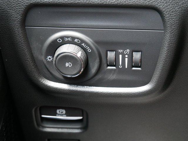 new 2025 Jeep Grand Cherokee L car, priced at $43,999
