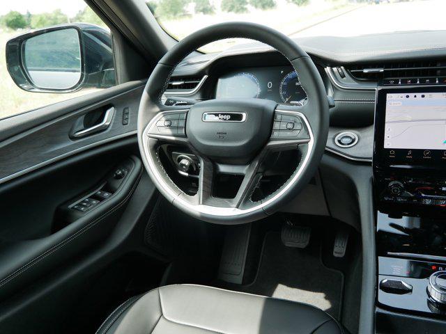 new 2025 Jeep Grand Cherokee L car, priced at $43,999