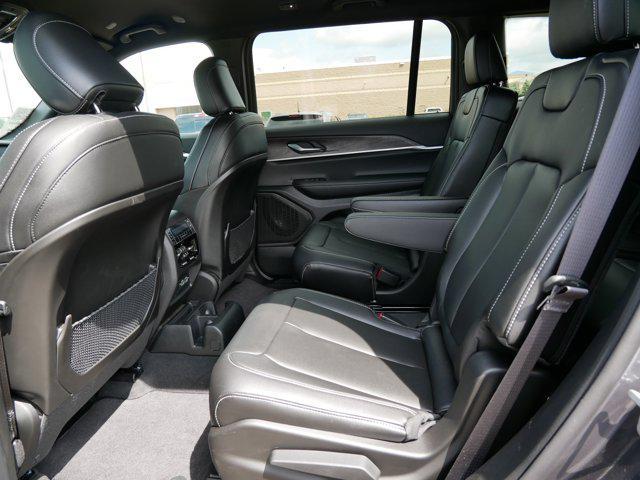 new 2025 Jeep Grand Cherokee L car, priced at $43,999