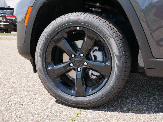new 2025 Jeep Grand Cherokee car, priced at $51,995