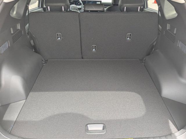 new 2025 Hyundai TUCSON Hybrid car, priced at $38,460