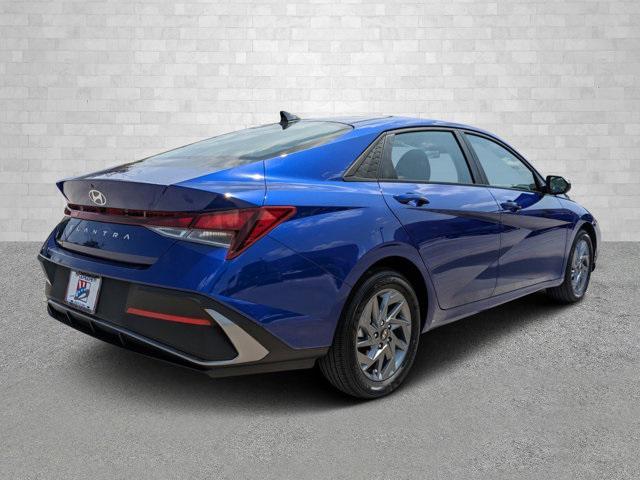 new 2024 Hyundai Elantra car, priced at $25,922