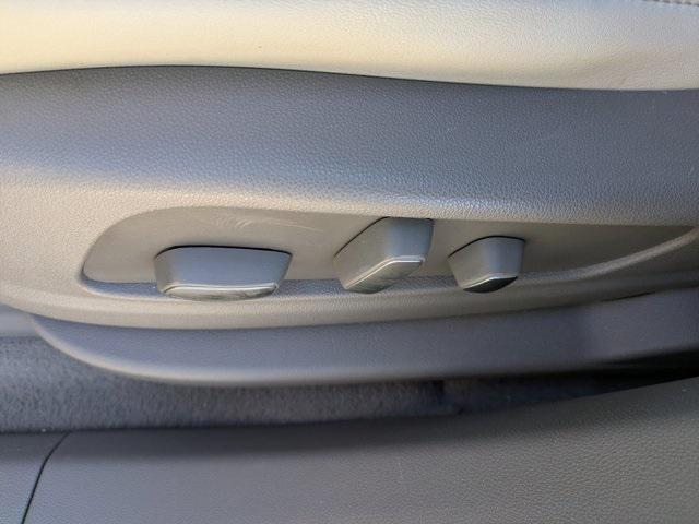 used 2019 Cadillac XT5 car, priced at $22,186