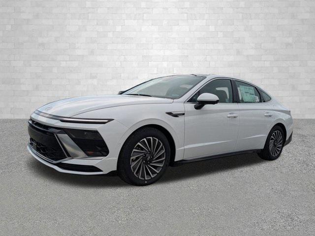 new 2025 Hyundai Sonata Hybrid car, priced at $39,780