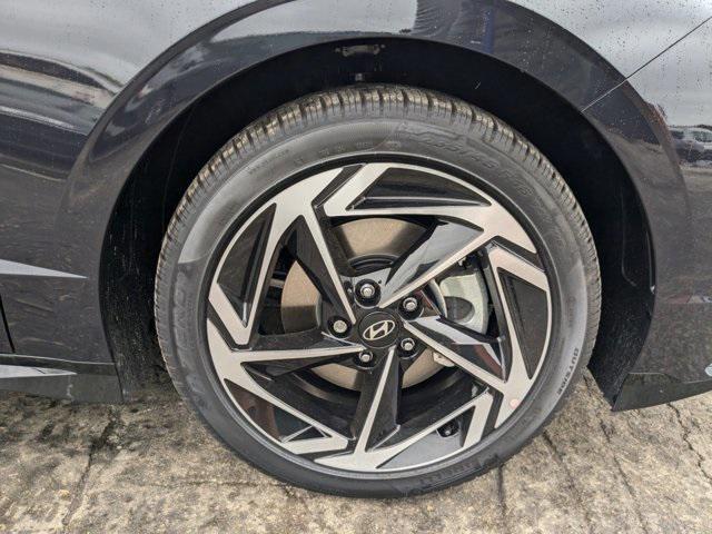 new 2024 Hyundai Sonata car, priced at $32,383