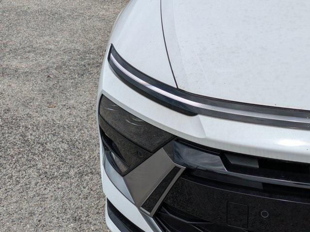 new 2025 Hyundai Sonata Hybrid car, priced at $38,488