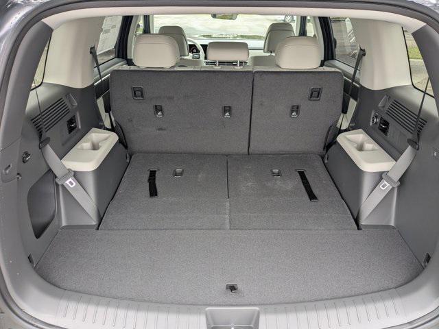 new 2025 Hyundai Santa Fe car, priced at $38,460