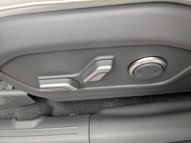 new 2025 Hyundai Santa Fe car, priced at $38,460