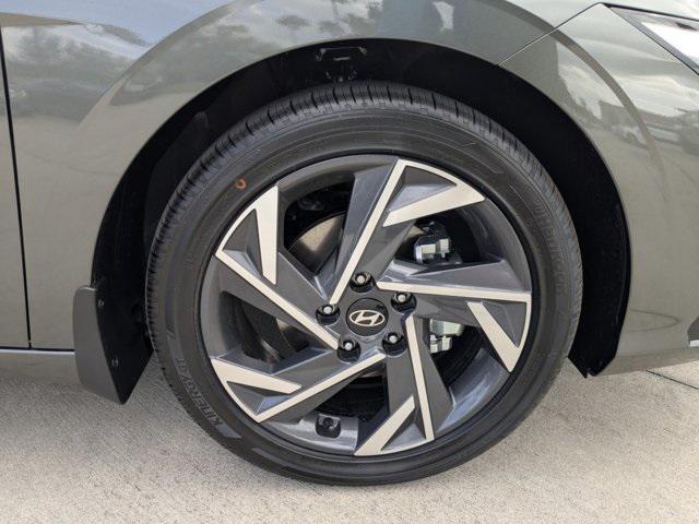 new 2025 Hyundai Elantra car, priced at $27,505