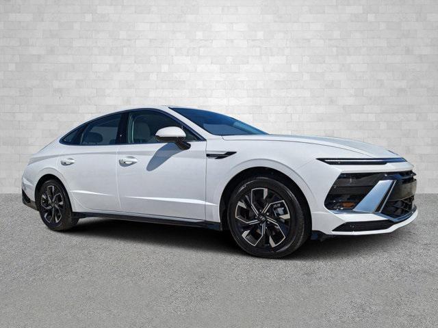 new 2025 Hyundai Sonata car, priced at $30,405