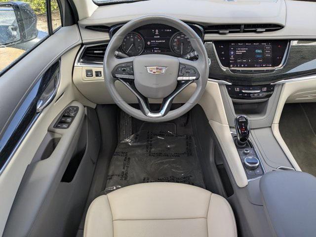 used 2021 Cadillac XT6 car, priced at $30,323