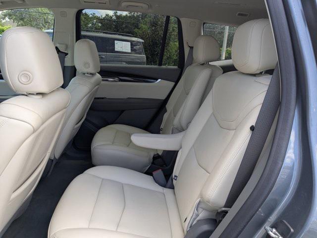 used 2021 Cadillac XT6 car, priced at $30,323