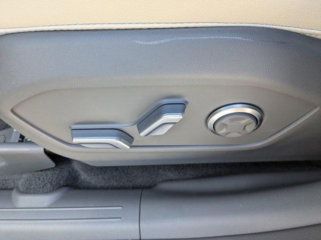new 2025 Hyundai Santa Fe car, priced at $46,420