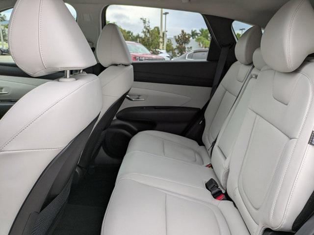new 2025 Hyundai TUCSON Hybrid car, priced at $35,628
