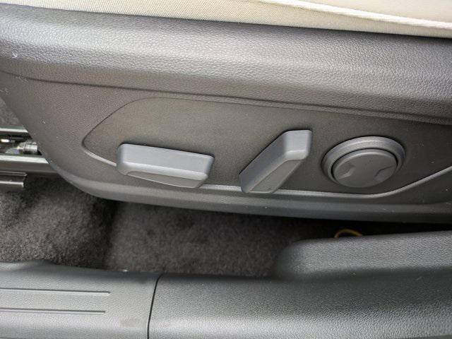 new 2025 Hyundai TUCSON Hybrid car, priced at $35,628