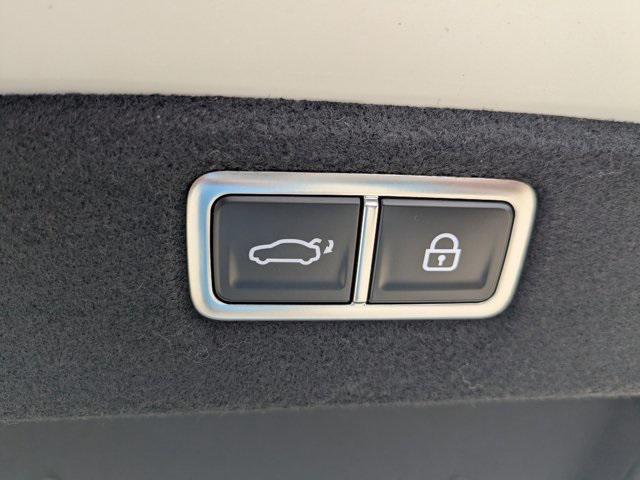 new 2025 Hyundai Sonata Hybrid car, priced at $39,780