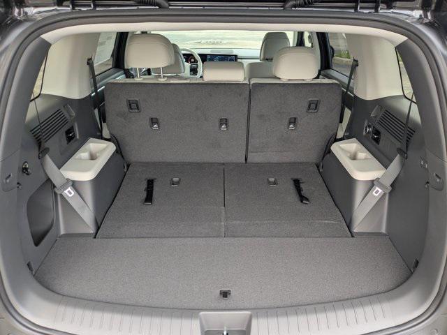 new 2025 Hyundai Santa Fe car, priced at $36,477