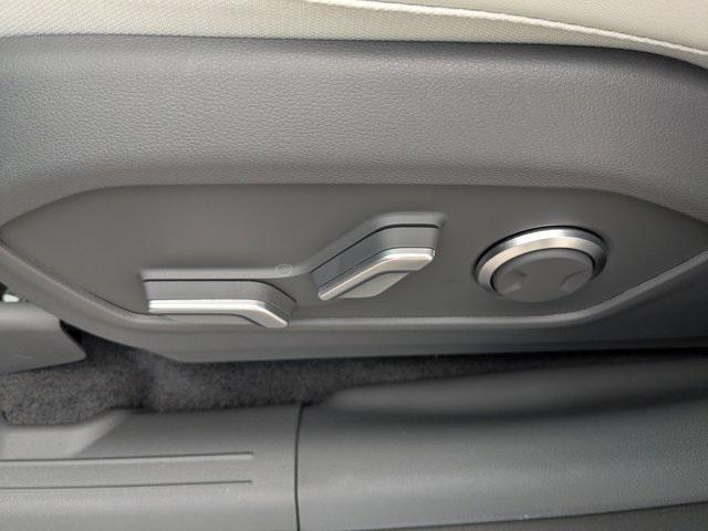 new 2025 Hyundai Santa Fe car, priced at $36,477