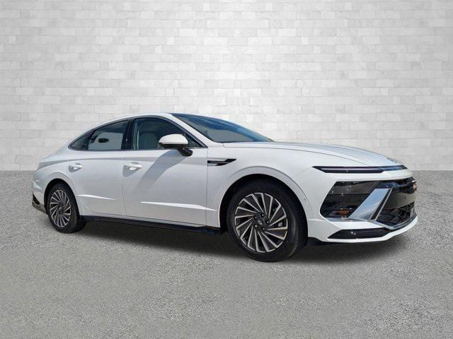 new 2025 Hyundai Sonata Hybrid car, priced at $40,280