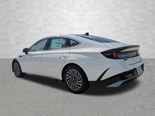 new 2025 Hyundai Sonata Hybrid car, priced at $40,280