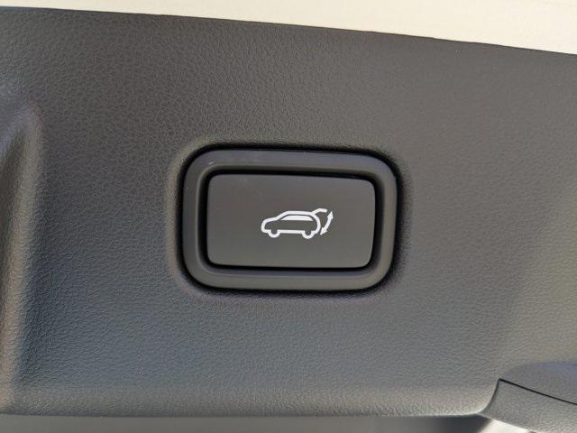 new 2025 Hyundai Tucson car, priced at $32,895