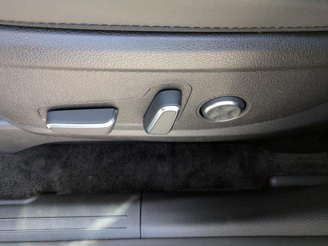 used 2025 Hyundai Palisade car, priced at $43,502