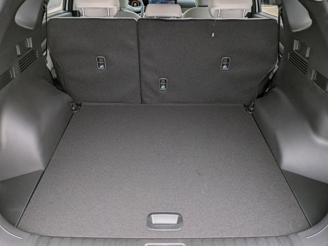 new 2025 Hyundai TUCSON Hybrid car, priced at $33,375