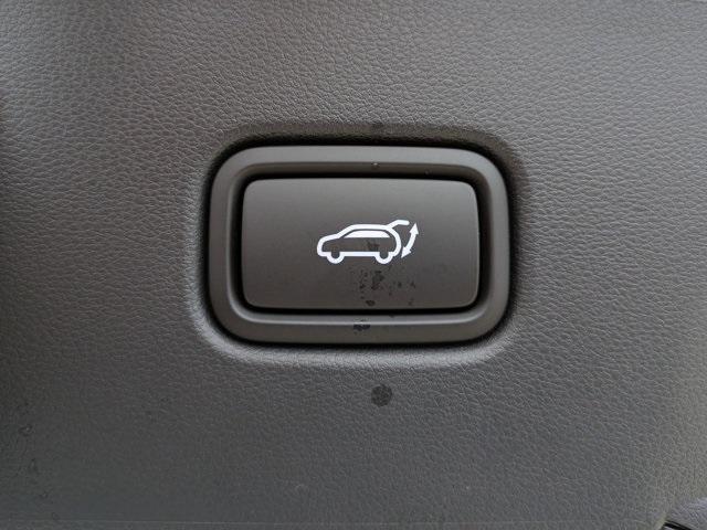 new 2025 Hyundai TUCSON Hybrid car, priced at $33,375