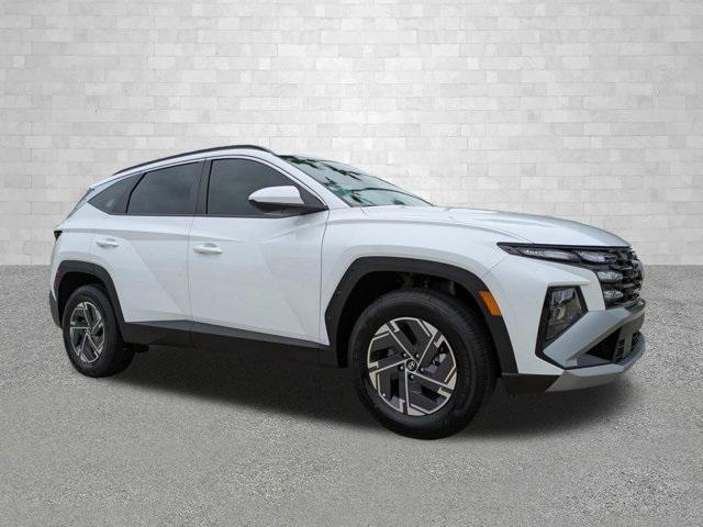 new 2025 Hyundai TUCSON Hybrid car, priced at $33,375