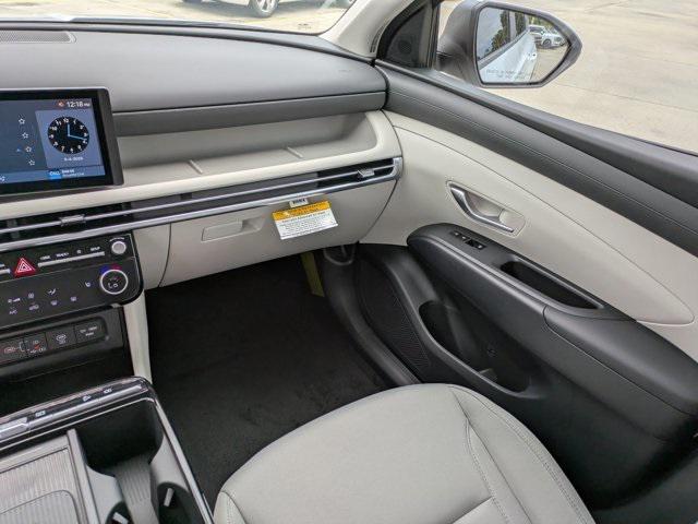 new 2025 Hyundai TUCSON Hybrid car, priced at $33,375