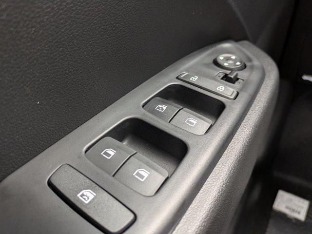 new 2025 Hyundai Venue car, priced at $27,285