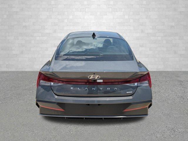 new 2025 Hyundai Elantra car, priced at $30,635
