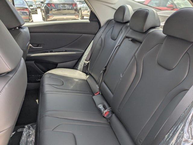 new 2025 Hyundai Elantra car, priced at $30,635