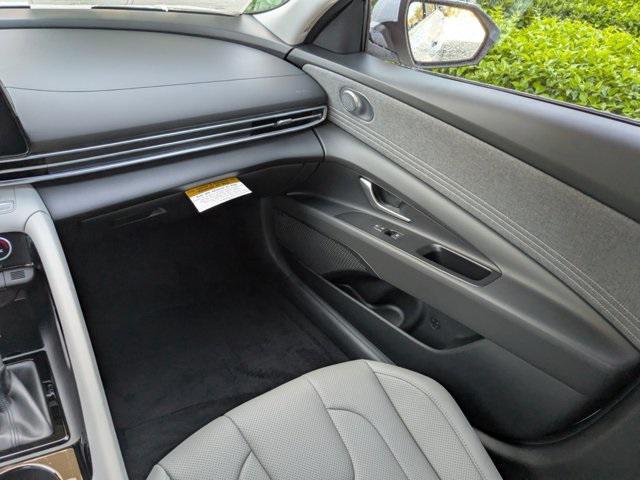 new 2025 Hyundai Elantra car, priced at $28,685